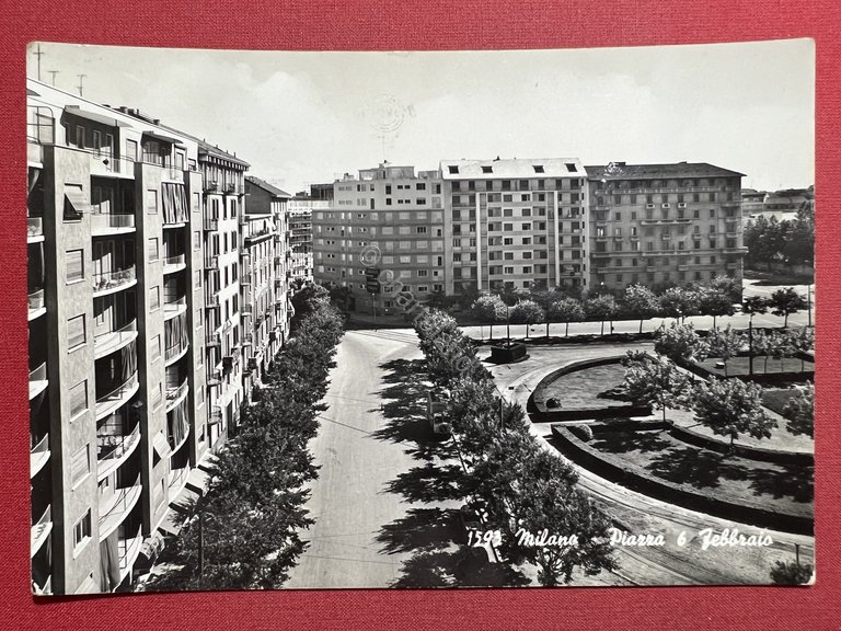 Cartolina - Milano - Piazza 6 Febbraio - 1957