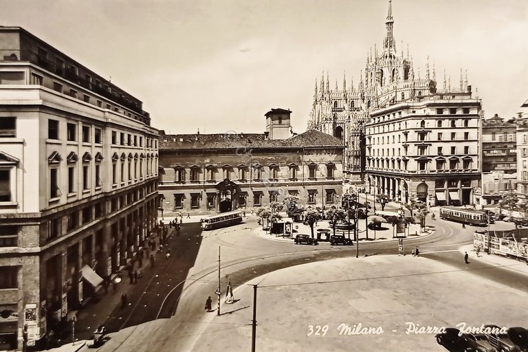Cartolina - Milano - Piazza Fontana - 1953