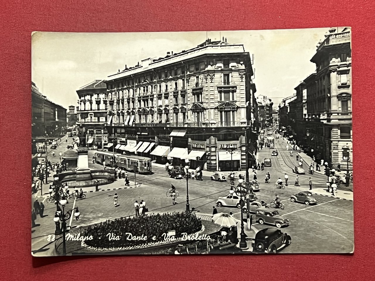 Cartolina - Milano - Via Dante e Via Broletto - … | Immagine principale