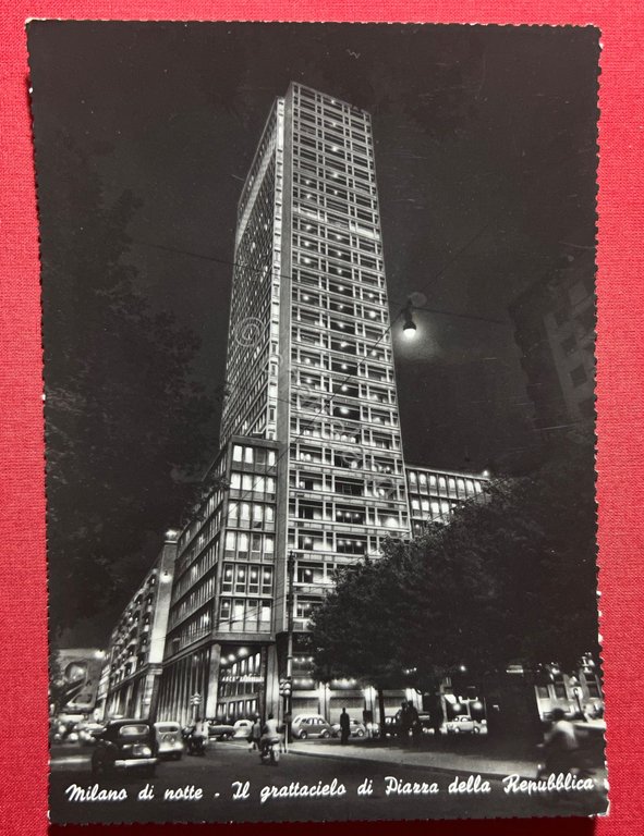 Cartolina - Milano di Notte - Il Grattacielo di Piazza …