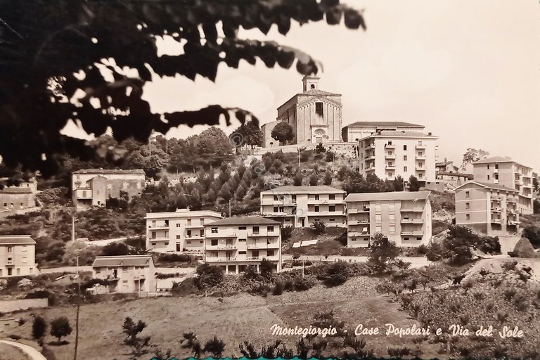 Cartolina - Montegiorgio - Case Popolari e Via del Sole …