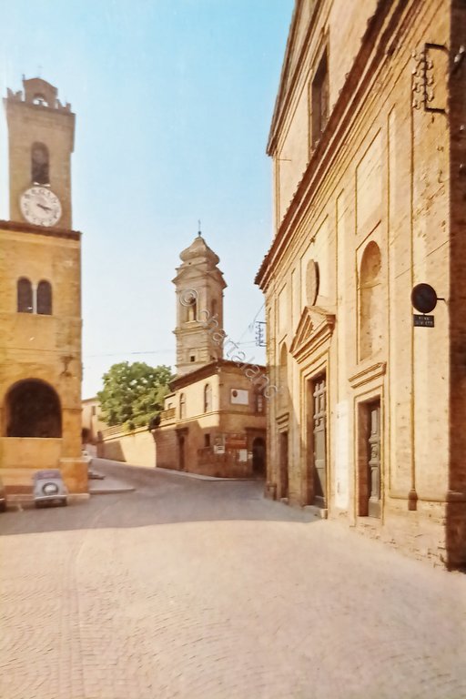 Cartolina - Monterubbiano - Palazzo Comunale e Chiesa Collegiata - …