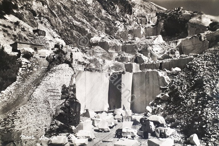 Cartolina - Monti Apuani - Cave - 1960 ca.