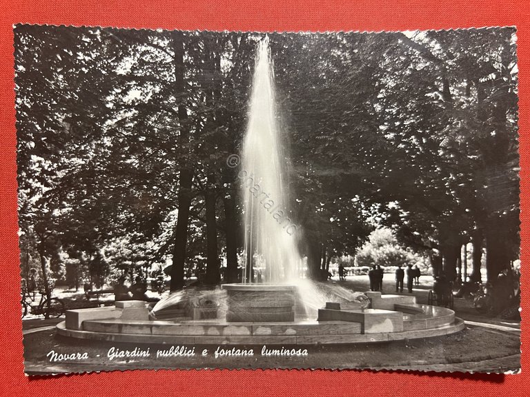 Cartolina - Novara - Giardini Pubblici e Fontana Luminosa - …