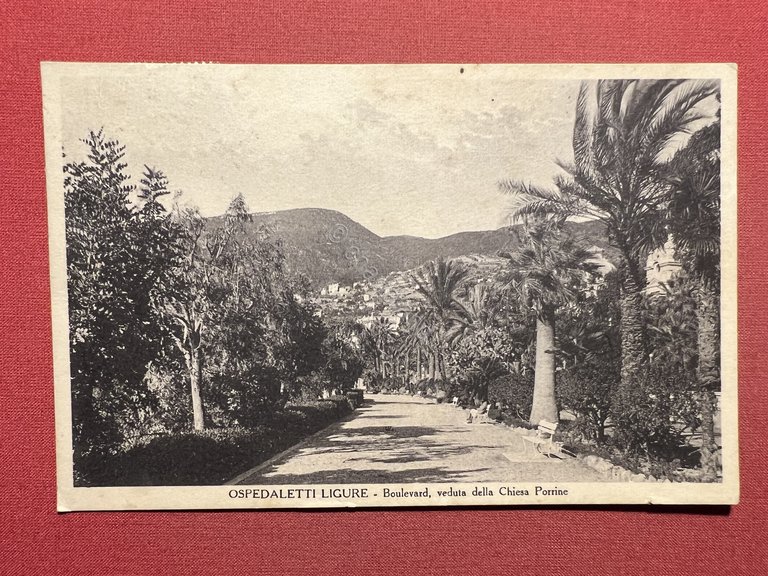 Cartolina - Ospedaletti Ligure - Boulevard veduta della Chiesa Porrine …