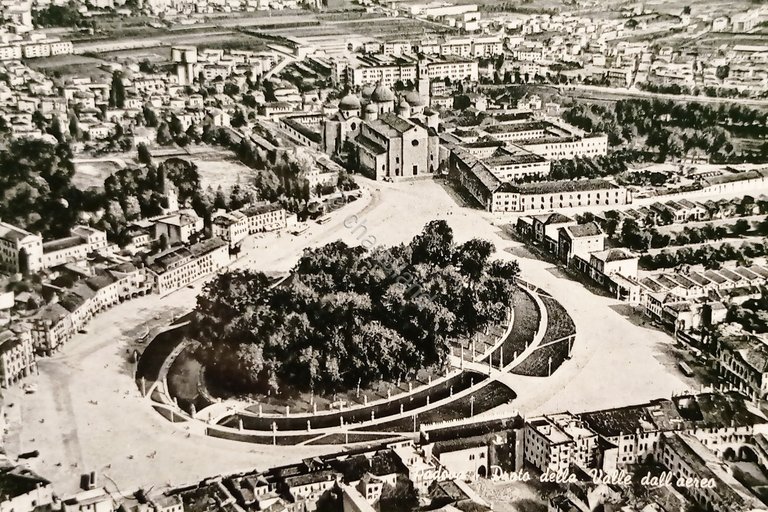 Cartolina - Padova - Prato della Valle dall'aereo - 1964