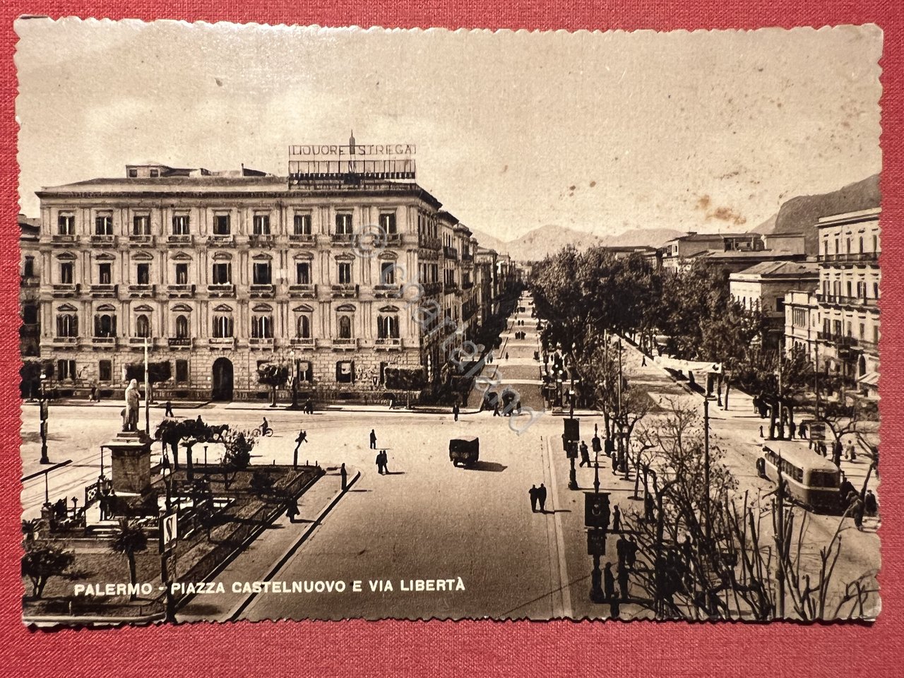Cartolina - Palermo - Piazza Castelnuovo e Via Libertà - …