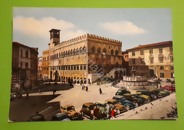 Cartolina - Perugia - Palazzo Comunale e Fontana Maggiore - …
