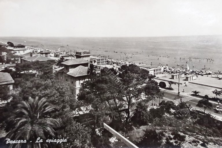 Cartolina - Pescara - La Spiaggia - 1964 ca.