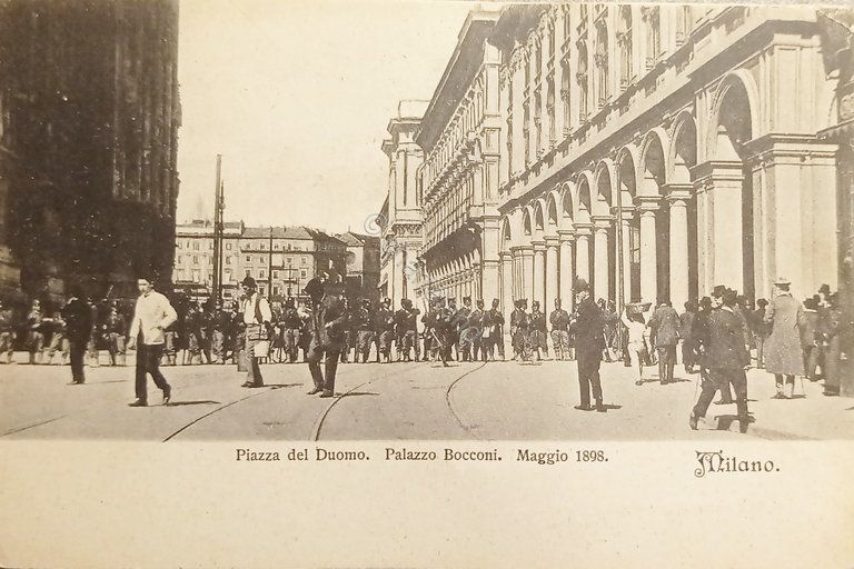 Cartolina - Piazza del Duomo - Palazzo Bocconi - Milano …