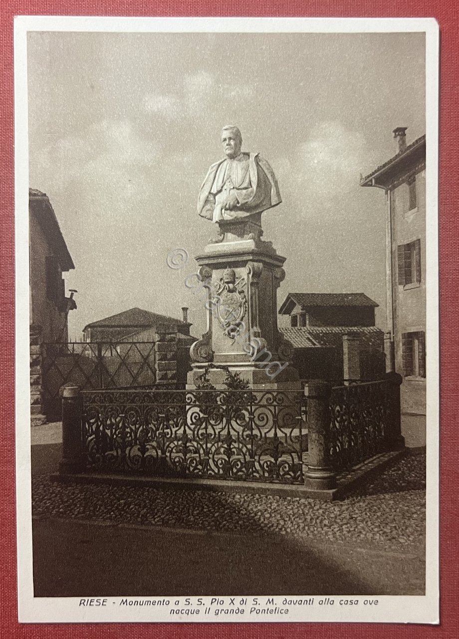 Cartolina - Riese ( Treviso ) - Monumento a S. … | Immagine principale