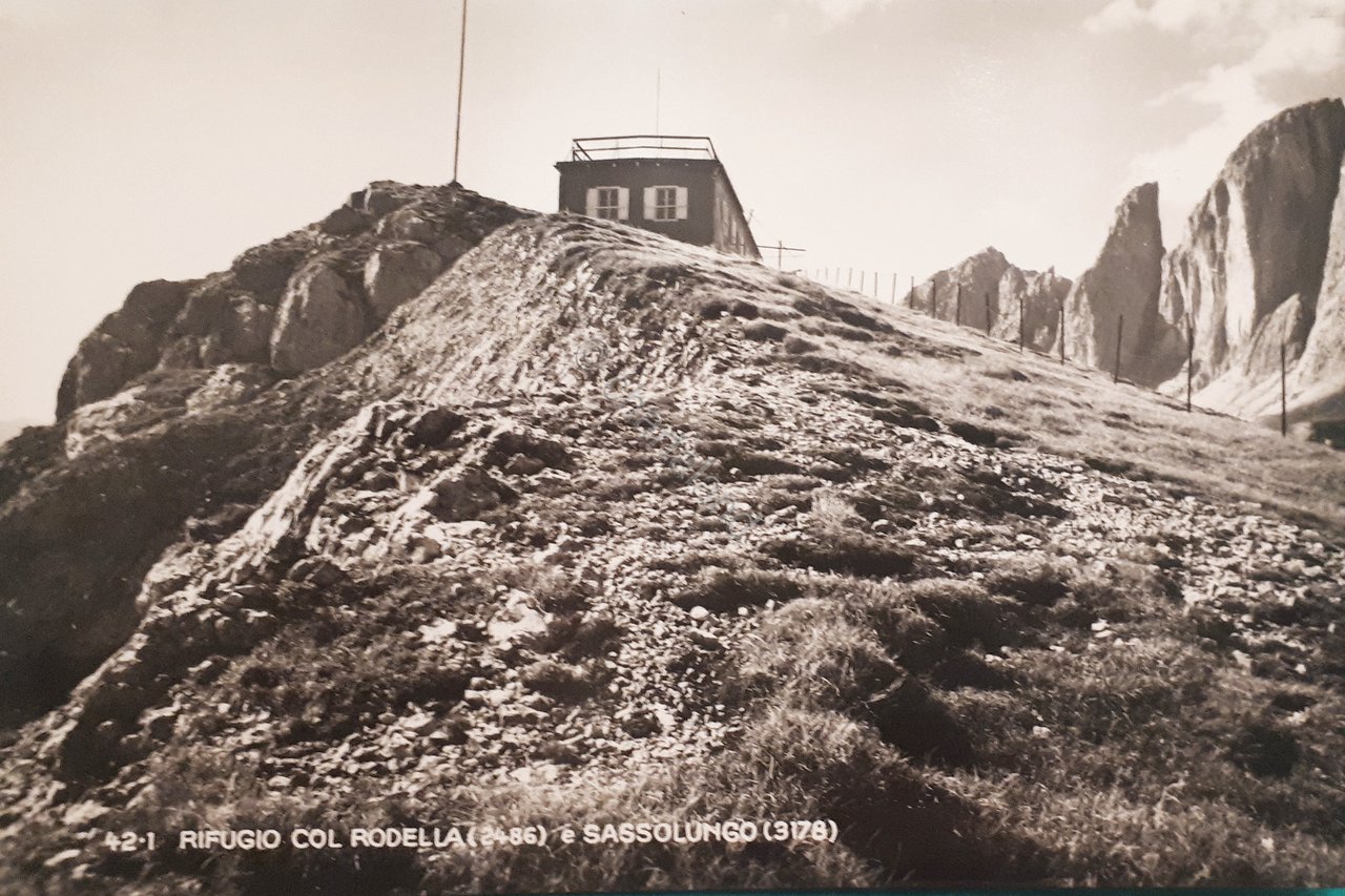 Cartolina - Rifugio Col Rodella e Sassolungo - 1950 ca.