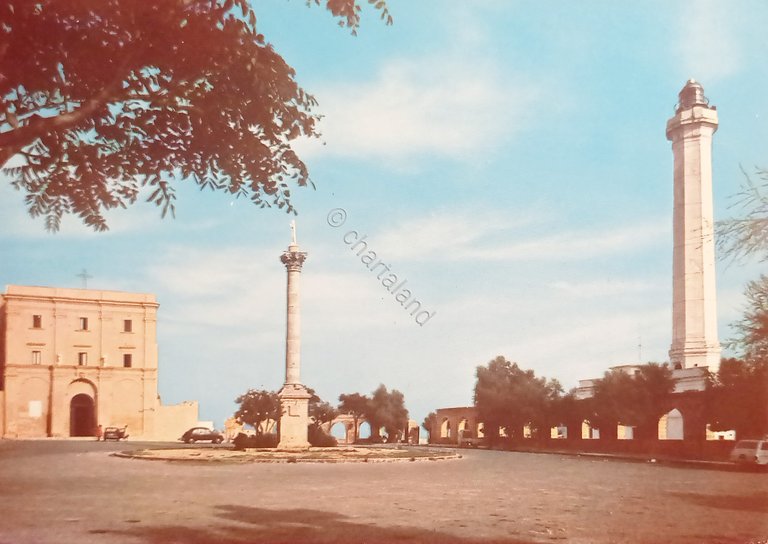 Cartolina - S. Maria di Leuca - Piazzale Santuario e …