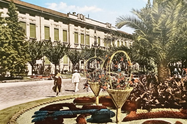 Cartolina - Salsomaggiore Terme ( Parma ) - Piazzale Berzieri …