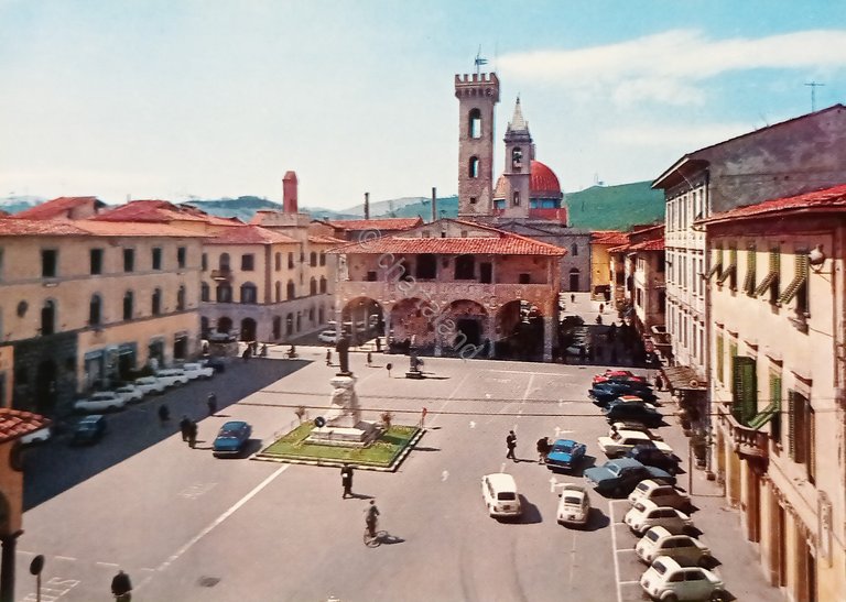 Cartolina - San Giovanni Valdarno - Piazza Cavour - 1960