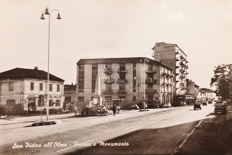 Cartolina - San Pietro all'Olmo - Piazza e Monumento - …