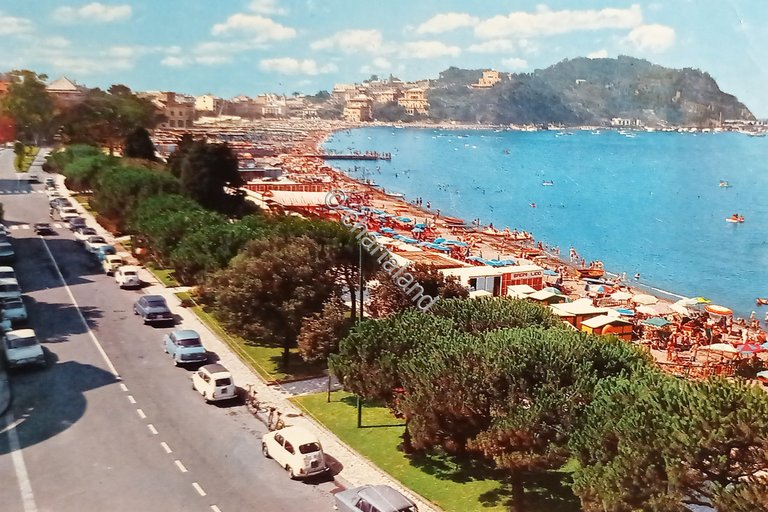 Cartolina - Sestri Levante - Spiaggia di Ponente e Penisola …
