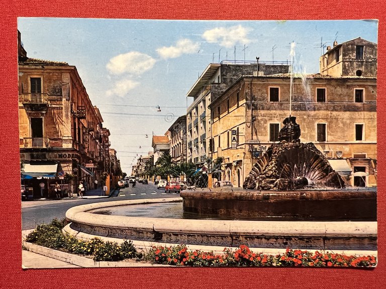 Cartolina - Terracina ( Latina ) - Fontana di Piazza …