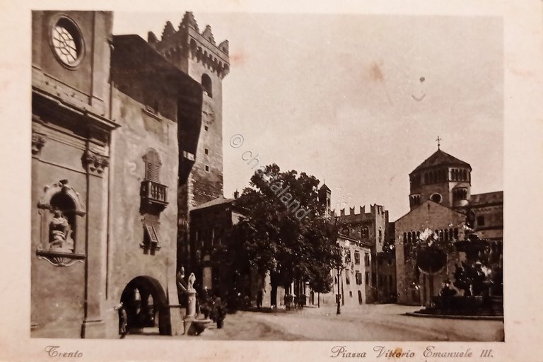 Cartolina - Trento - Piazza Vittorio Emanuele III - 1930 …