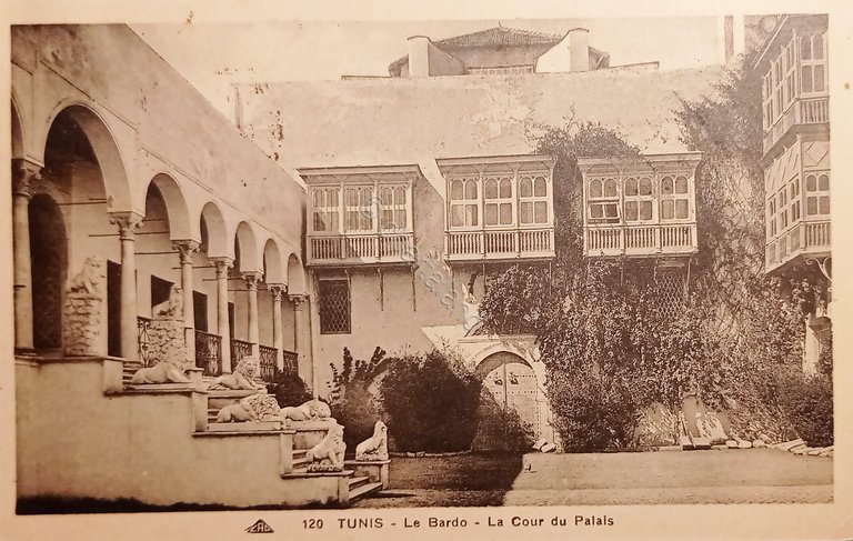Cartolina - Tunis - Le Bardo - La Cour du …