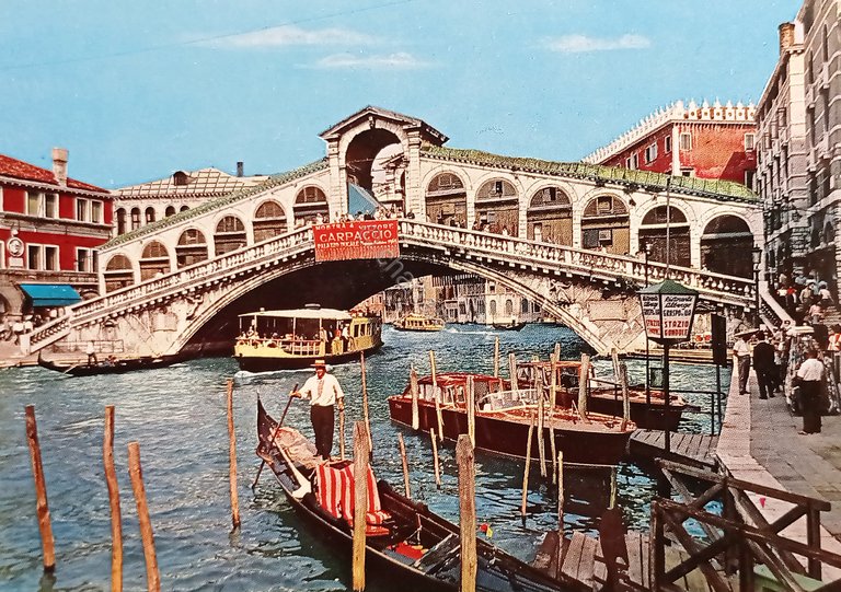 Cartolina - Venezia - Ponte di Rialto - 1970 ca. | Immagine Gallery 2