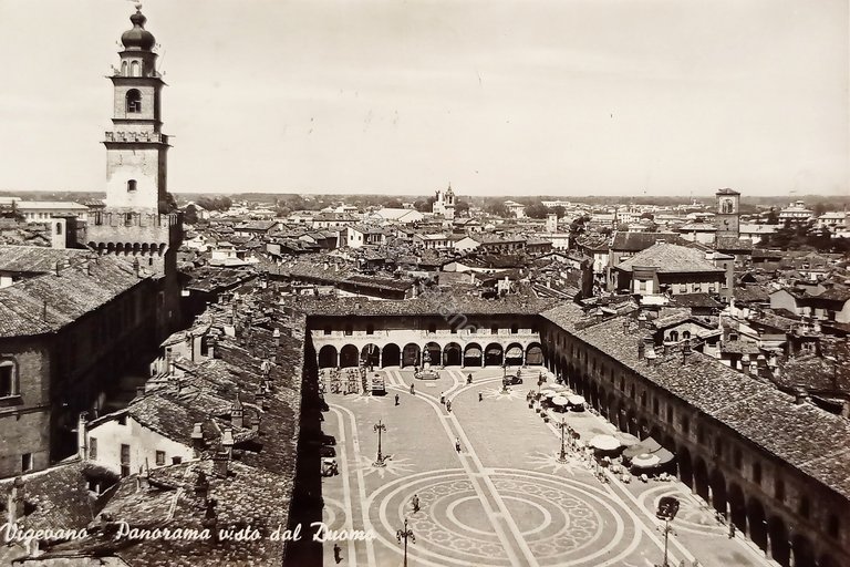 Cartolina - Vigevano - Panorama visto dal Duomo - 1952