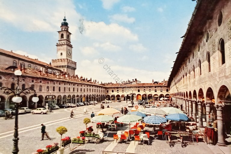 Cartolina - Vigevano - Piazza Ducale e Torre del Bramante …