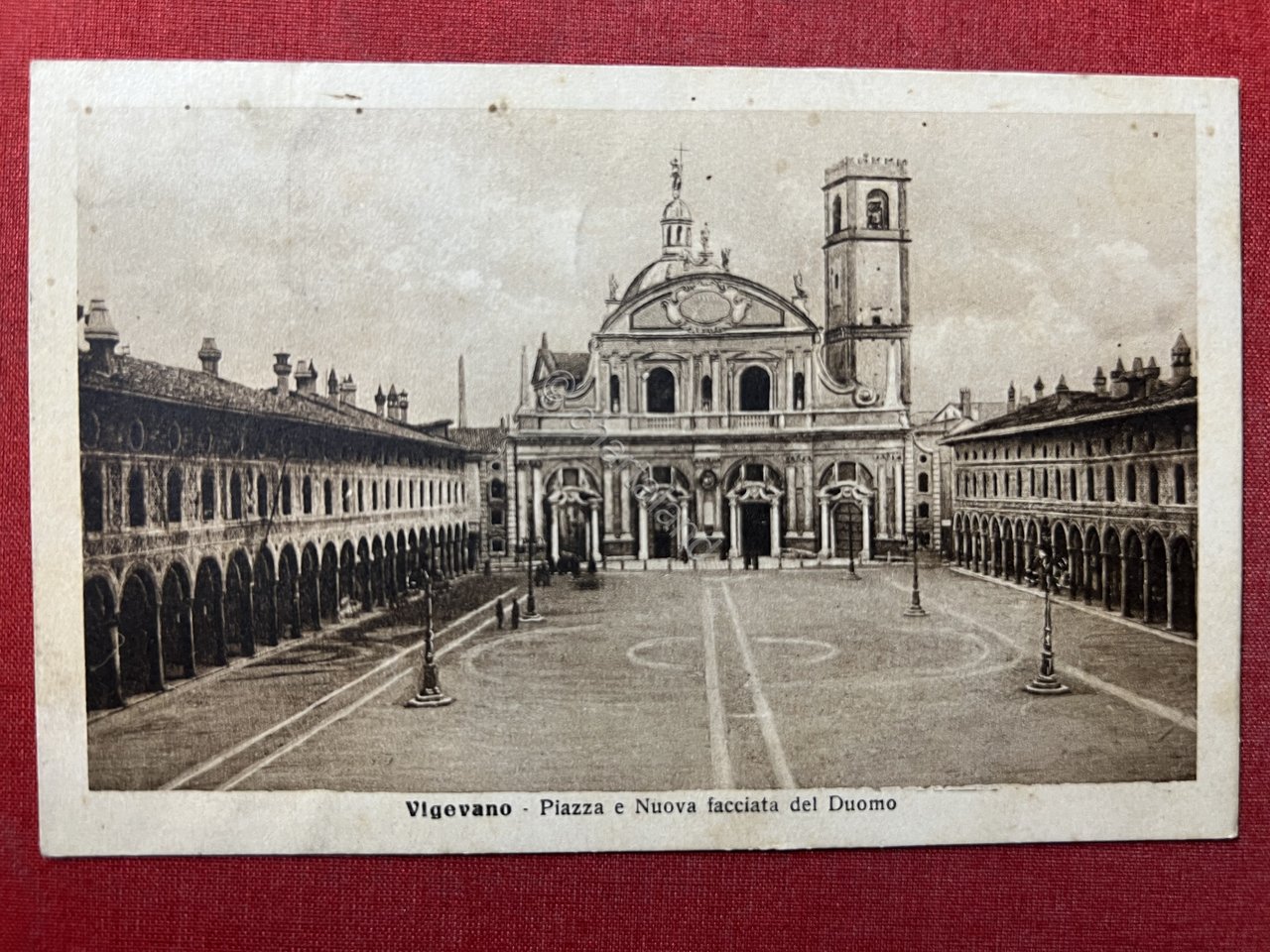 Cartolina - Vigevano - Piazza e Nuova facciata del Duomo …