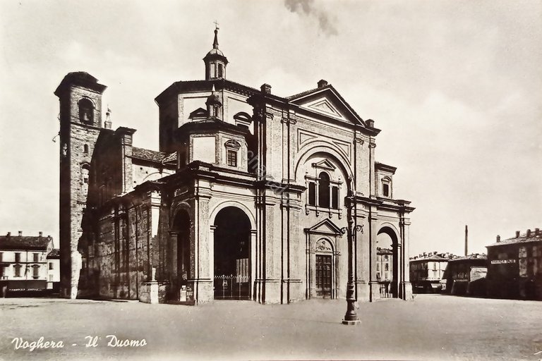 Cartolina - Voghera - Il Duomo - 1956