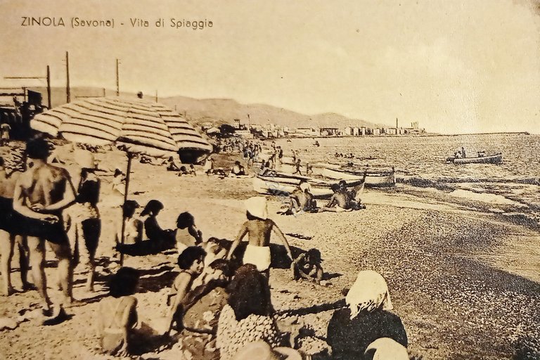 Cartolina - Zinola ( Savona ) - Vita di Spiaggia …
