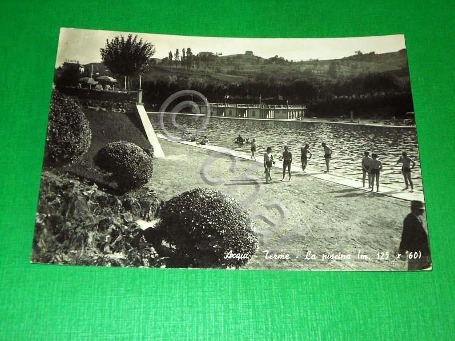 Cartolina Acqui Terme - La piscina 1950