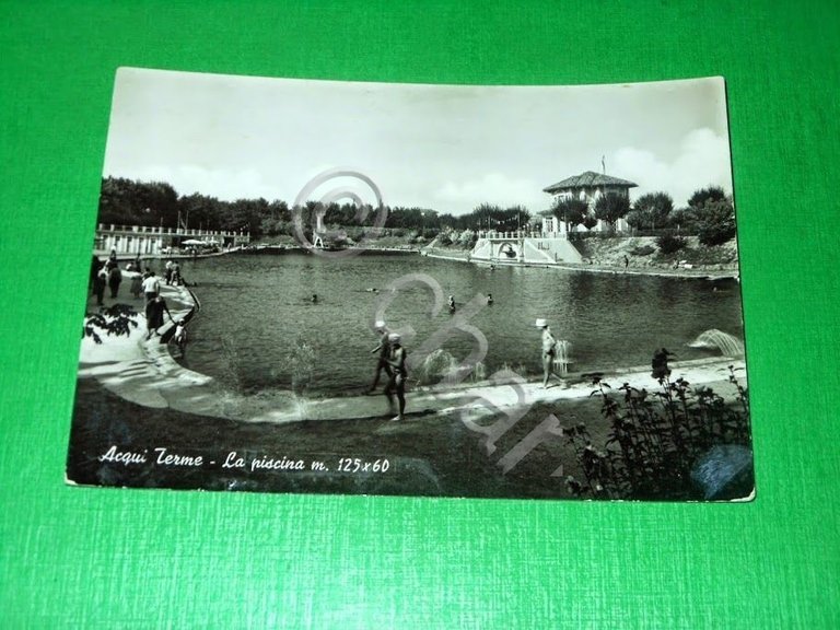 Cartolina Acqui Terme - La piscina 1955.