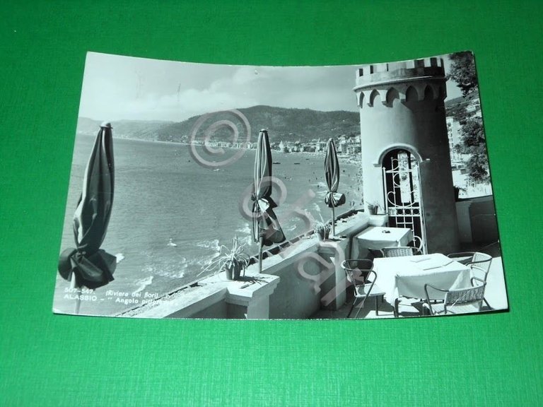 Cartolina Alassio - Angolo pittoresco 1954.