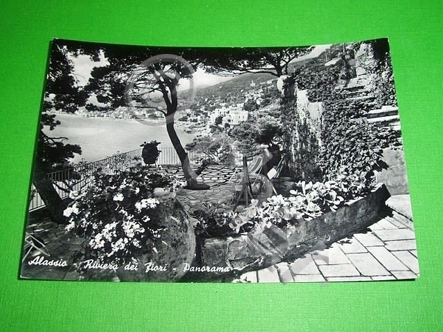 Cartolina Alassio - Panorama 1957.