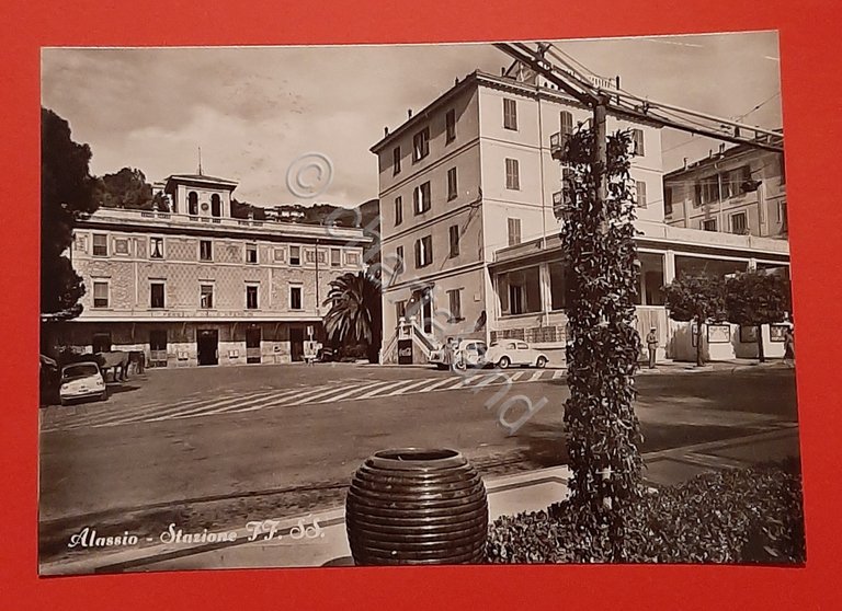 Cartolina Alassio - Stazione F.F. S.S. - 1970