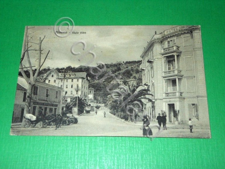 Cartolina Alassio - Viale Gibb 1927
