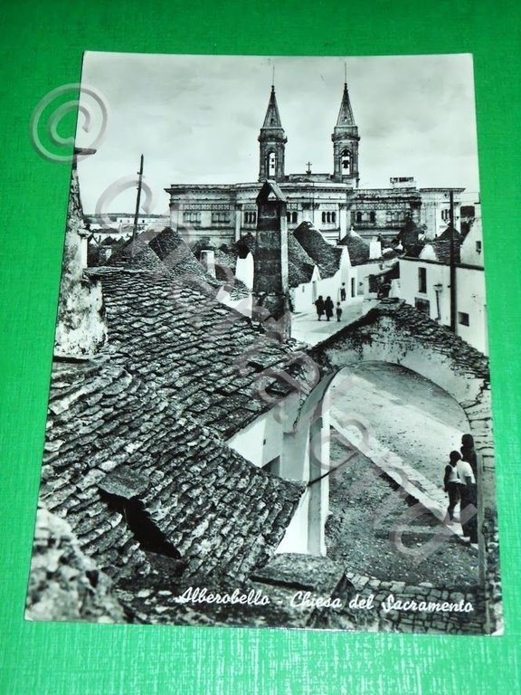 Cartolina Alberobello - Chiesa del Sacramento 1958 .