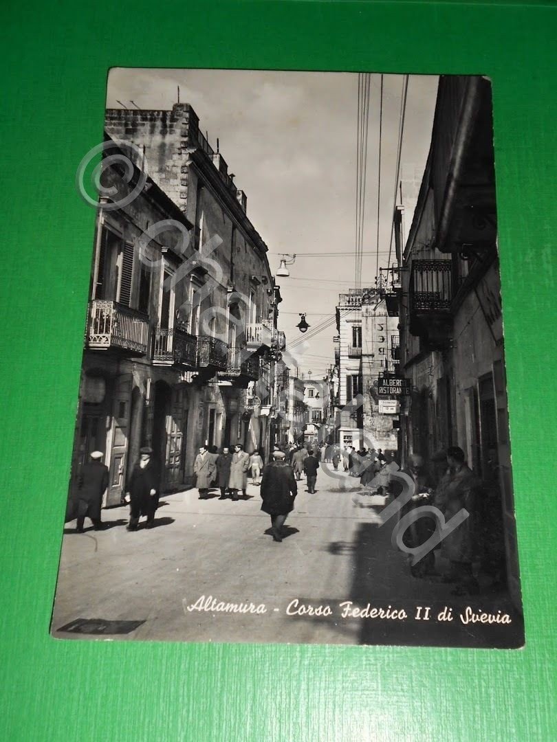 Cartolina Altamura - Corso Federico II di Svevia 1961.