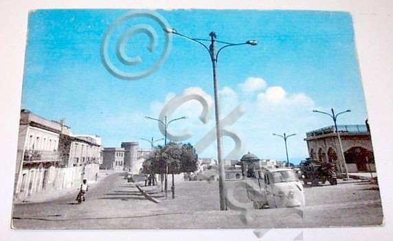 Cartolina Amendolara P. za Mercato Coperto Cosenza 1968.