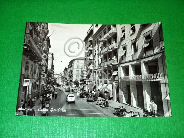 Cartolina Ancona - Corso Garibaldi 1958.