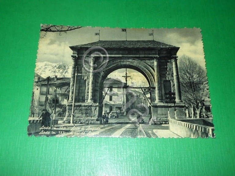 Cartolina Aosta - Arco di Augusto 1950 ca