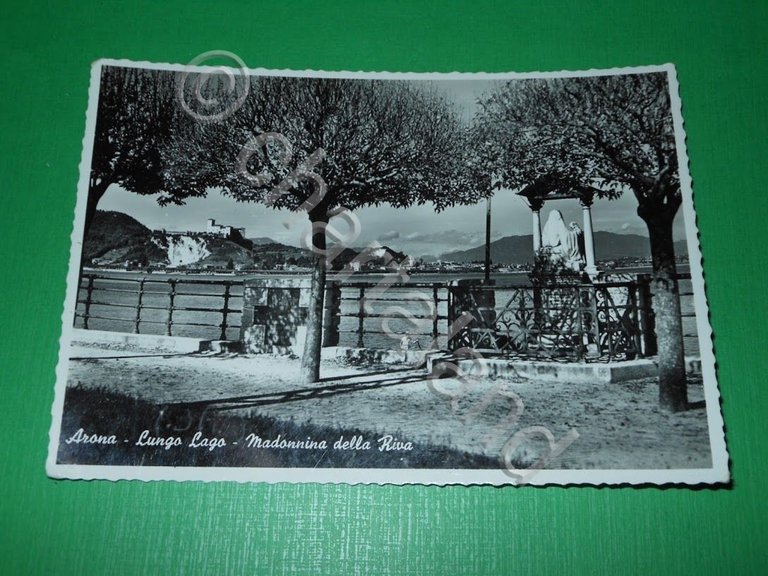Cartolina Arona - Lungo Lago - Madonnina della Riva 1954