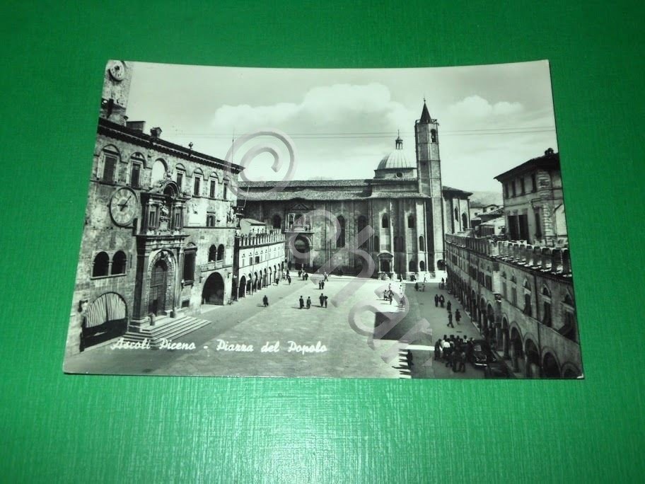 Cartolina Ascoli Piceno - Piazza del Popolo - 1956.