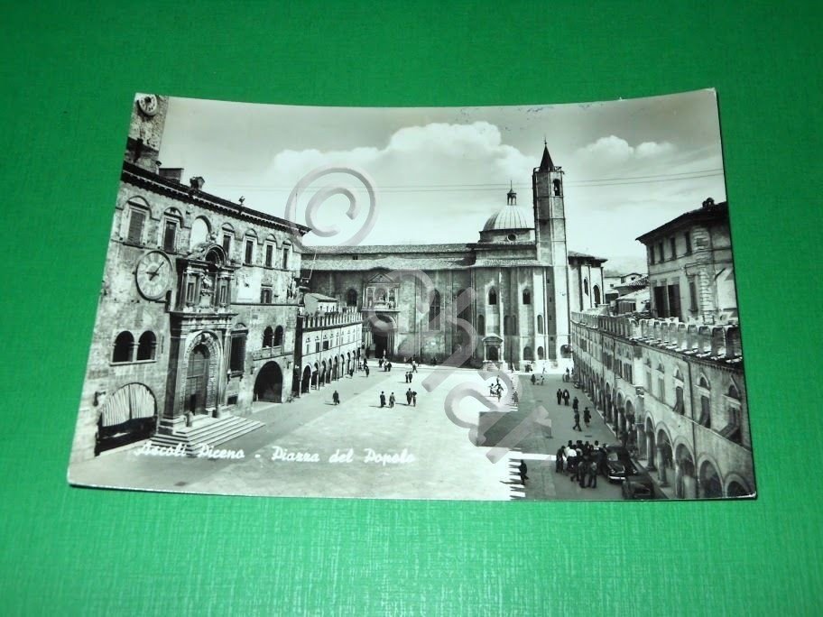 Cartolina Ascoli Piceno - Piazza del Popolo 1955.