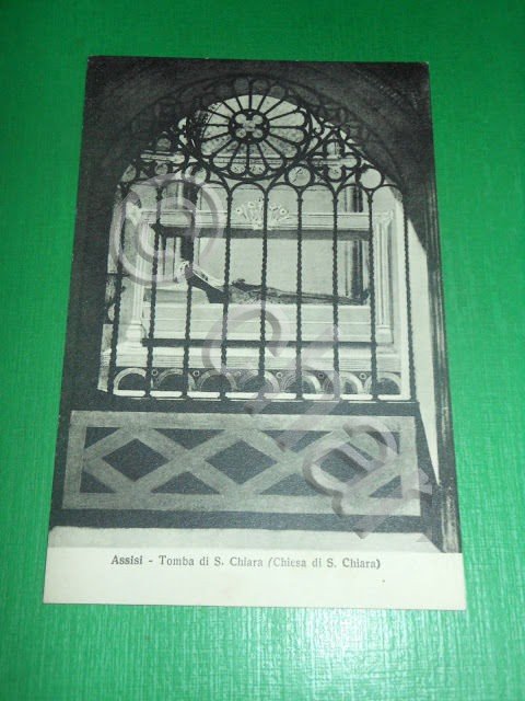 Cartolina Assisi - Tomba di S. Chiara ( Chiesa di …