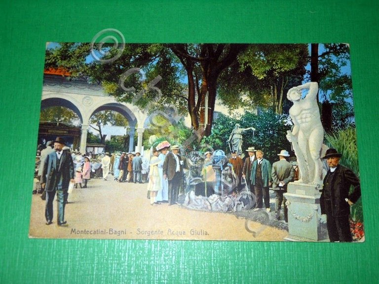 Cartolina Bagni di Montecatini - Sorgente Acqua Giulia 1913