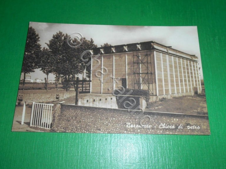 Cartolina Baranzate - Chiesa di vetro 1960 ca.