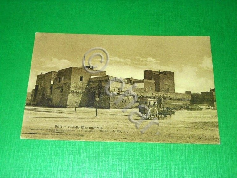 Cartolina Bari - Castello Monumentale 1920 ca.