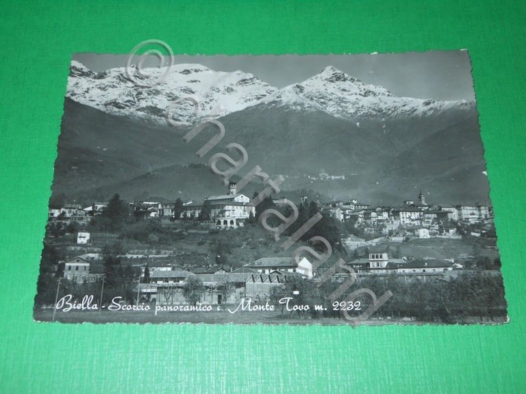 Cartolina Biella - Scorcio panoramico e Monte Tovo 1950 ca