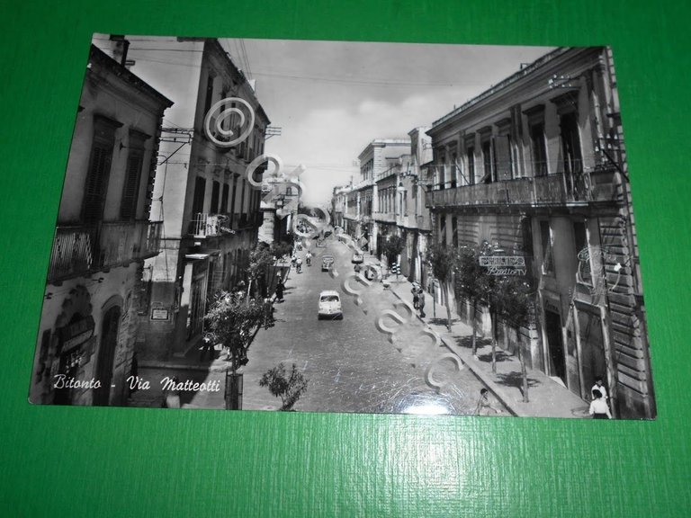 Cartolina Bitonto - Via Matteotti 1960